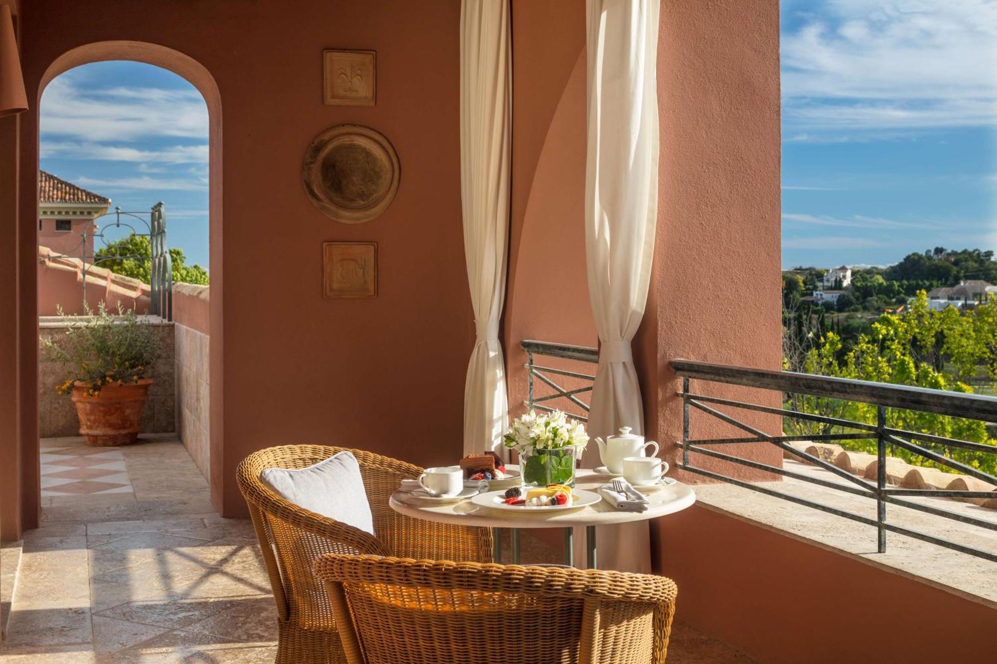 Anantara Villa Padierna Palace Benahavis Marbella Resort - A Leading Hotel Of The World Exteriör bild